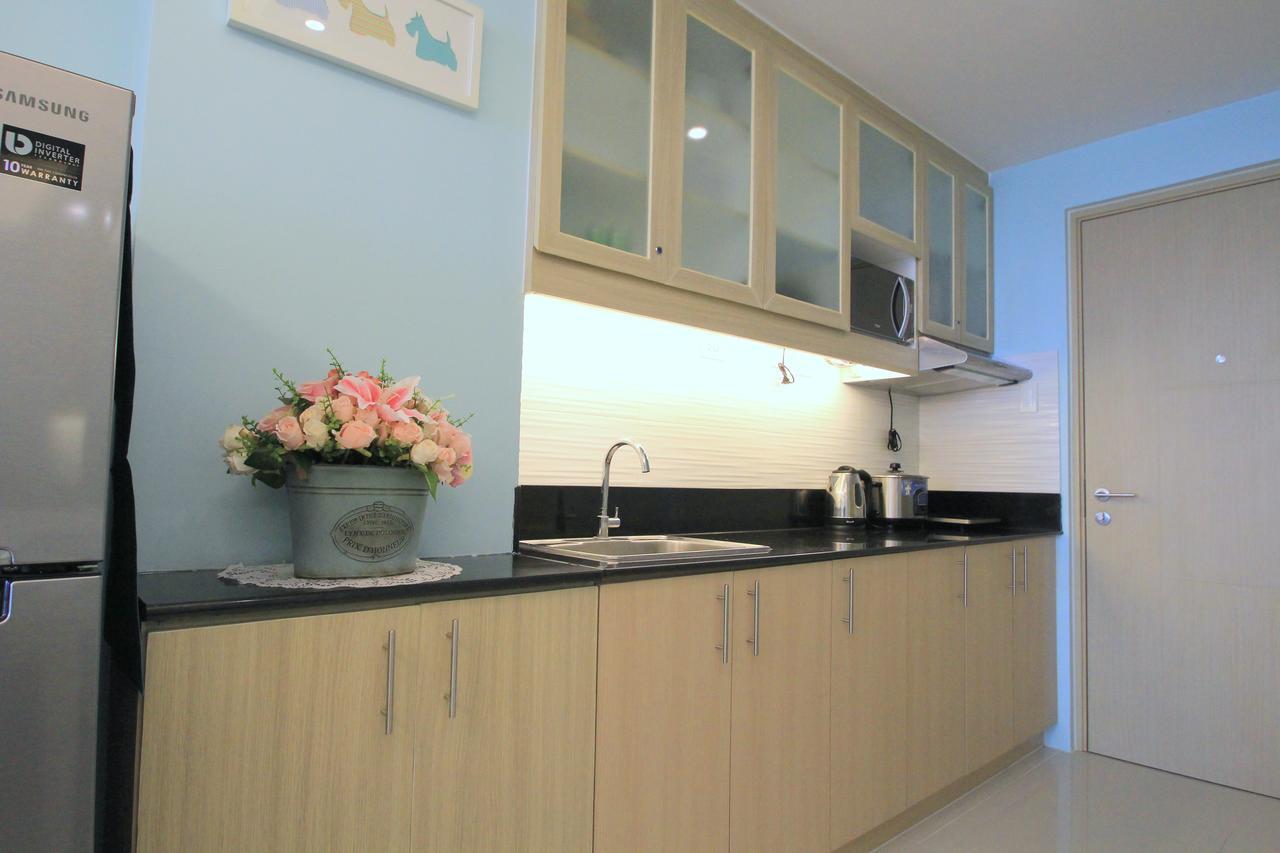 טגאיטאי Taal View Room Tagaytay Staycation With Wifi מראה חיצוני תמונה