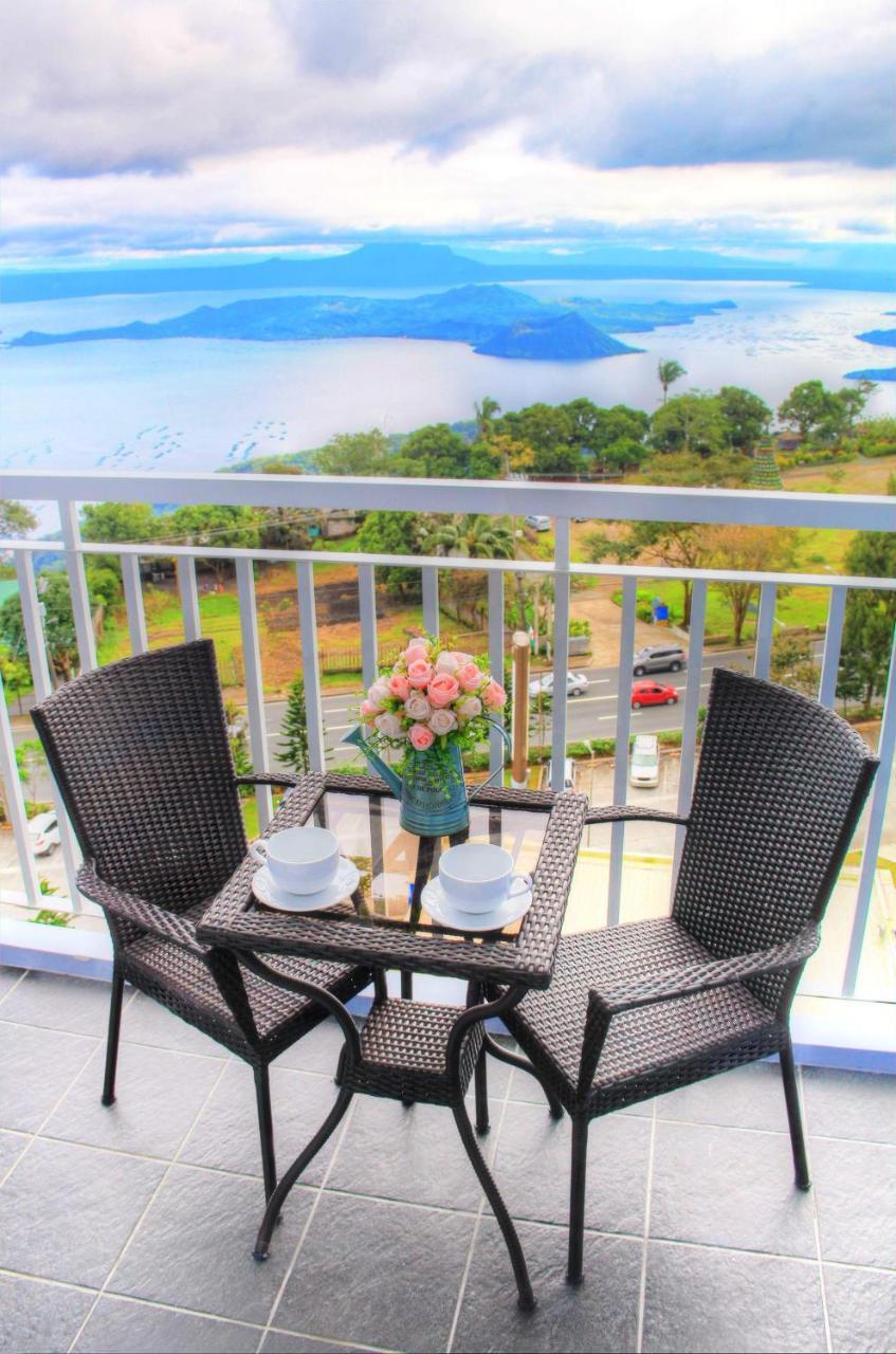טגאיטאי Taal View Room Tagaytay Staycation With Wifi מראה חיצוני תמונה